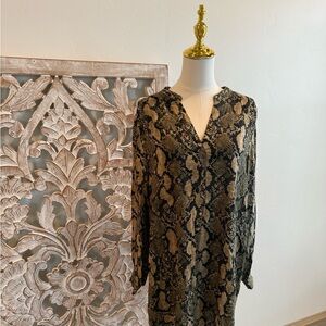 Snakeskin Print Tunic Shirt Dress – Effortless & Chic